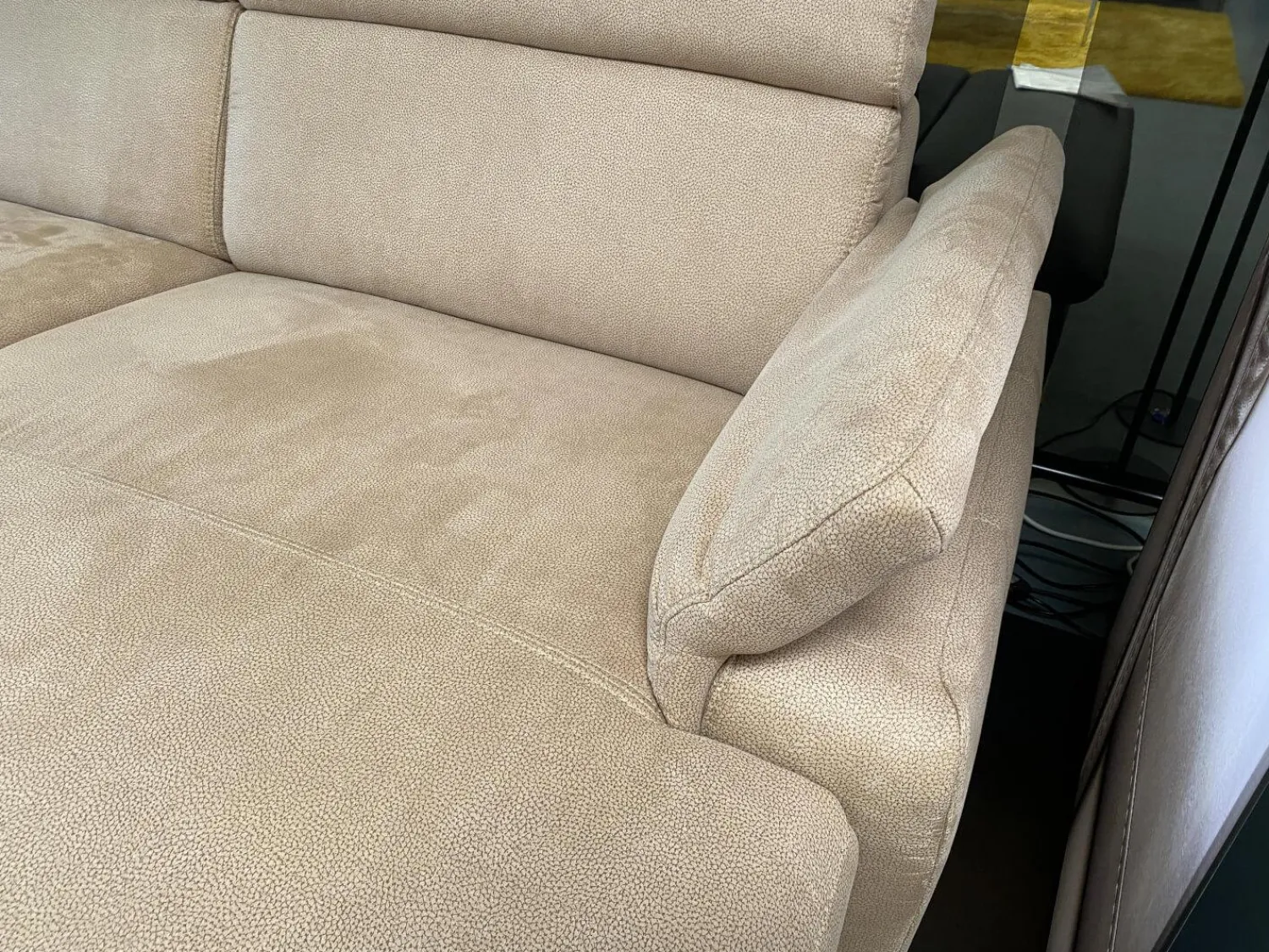 Polsteria Ecksofas|Ecksofa Krüger Stoff Mikrofaser Holiday Braun Holzfuß Eiche mit Armteilverstellung und Kopfteilverstellung