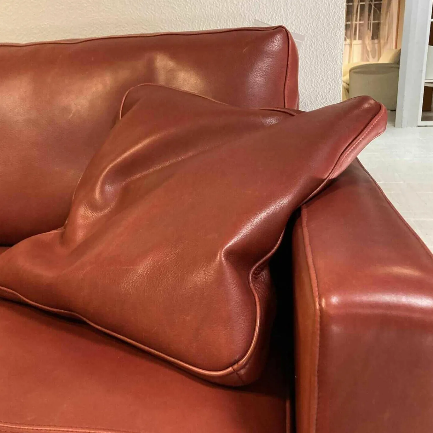 Violetta Ecksofas|Ecksofa Leder Rot 1/96 Füße Chrom mit 2 Armlehnkissen