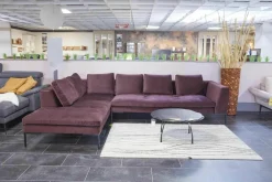 Theca Ecksofas|Ecksofa Loano Stoff Super Velvet Royal Purple PG 4 Metallfüße Schwarz