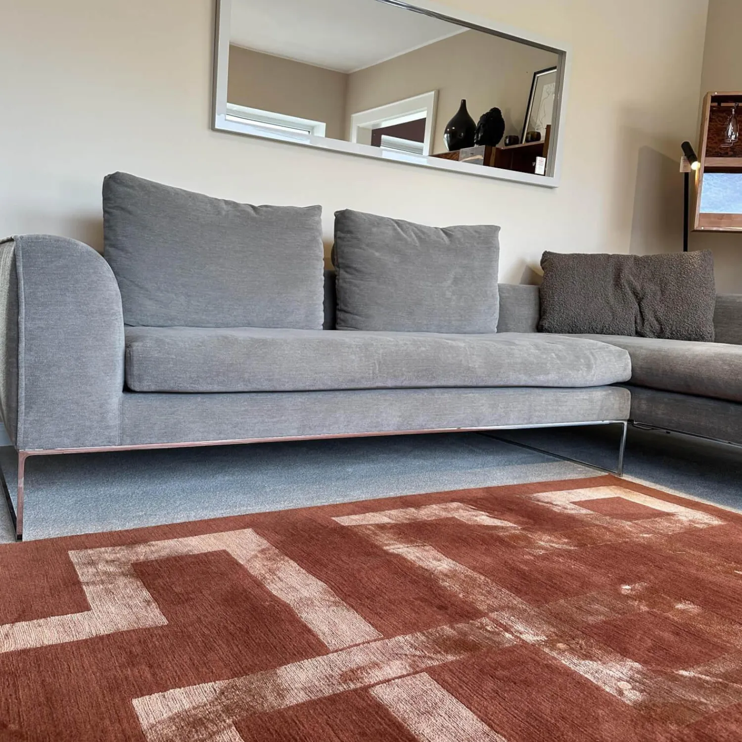 COR Ecksofas|Ecksofa Mell Lounge Stoff 8143 Taupe Grau Füße Verchromt Mit Kunststoffgleitern