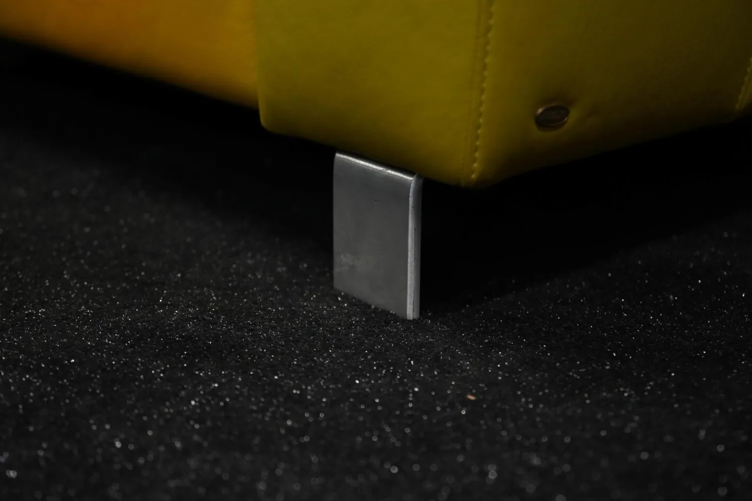 Steinpol Ecksofas|Ecksofa Mobi Leder Dolcia Lemon mit Elektrischer Relaxfunktion und Kopfteilverstellung Manuell