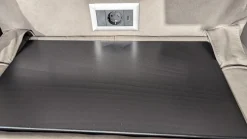 Polsteria Ecksofas|Ecksofa Motion IV Leder LL Evita Smoke Grau Metallfuß Schwarz Mit Tisch Und Kissen