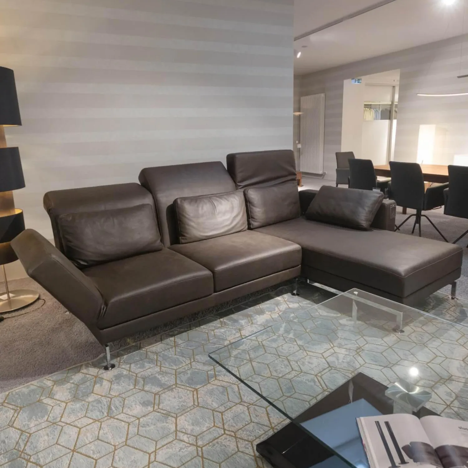 Brühl Ecksofas|Ecksofa Moule Leder Taron 5668 0022 Braun Kufen Chrom Verstellbar