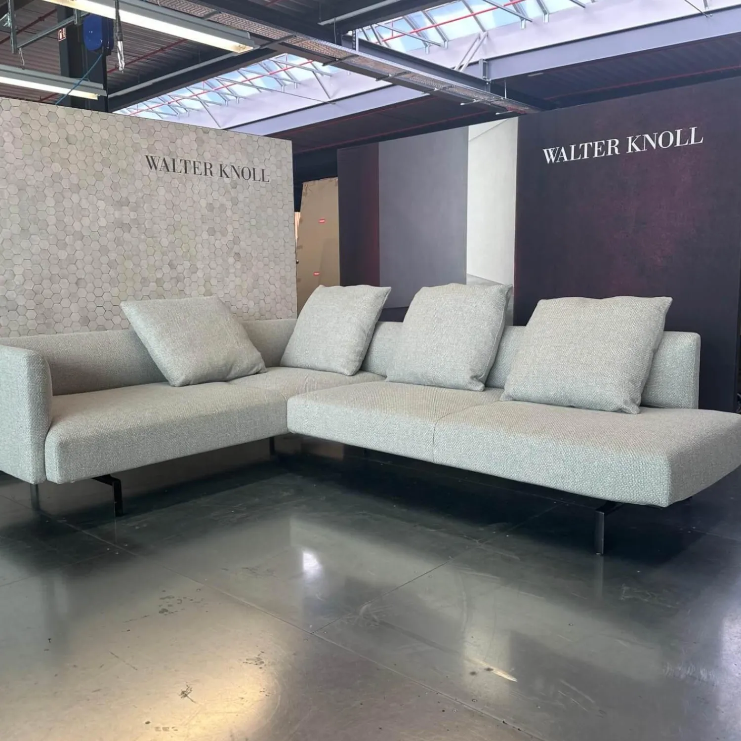 Walter Knoll Ecksofas|Ecksofa Muud Stoff Carré 7823 Moonlight Creme Kufen Metall Matt Schwarz Pulverbeschichtet Mit Filzgleitern
