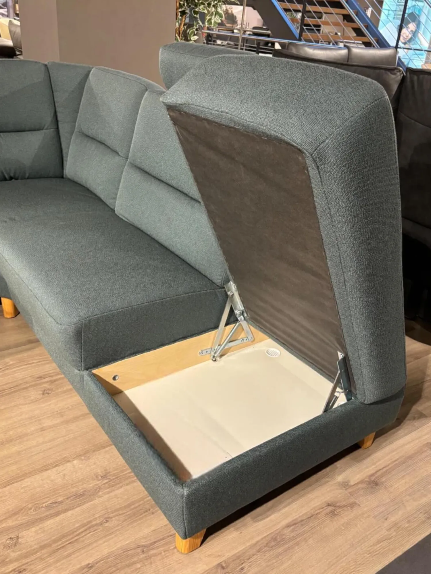 Arco Ecksofas|Ecksofa Nassau Stoff Q2 Melite Gletscher Grün Grau Fuß Eiche Geölt