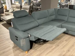 Arco Ecksofas|Ecksofa Nassau Stoff Q2 Melite Gletscher Grün Grau Fuß Eiche Geölt