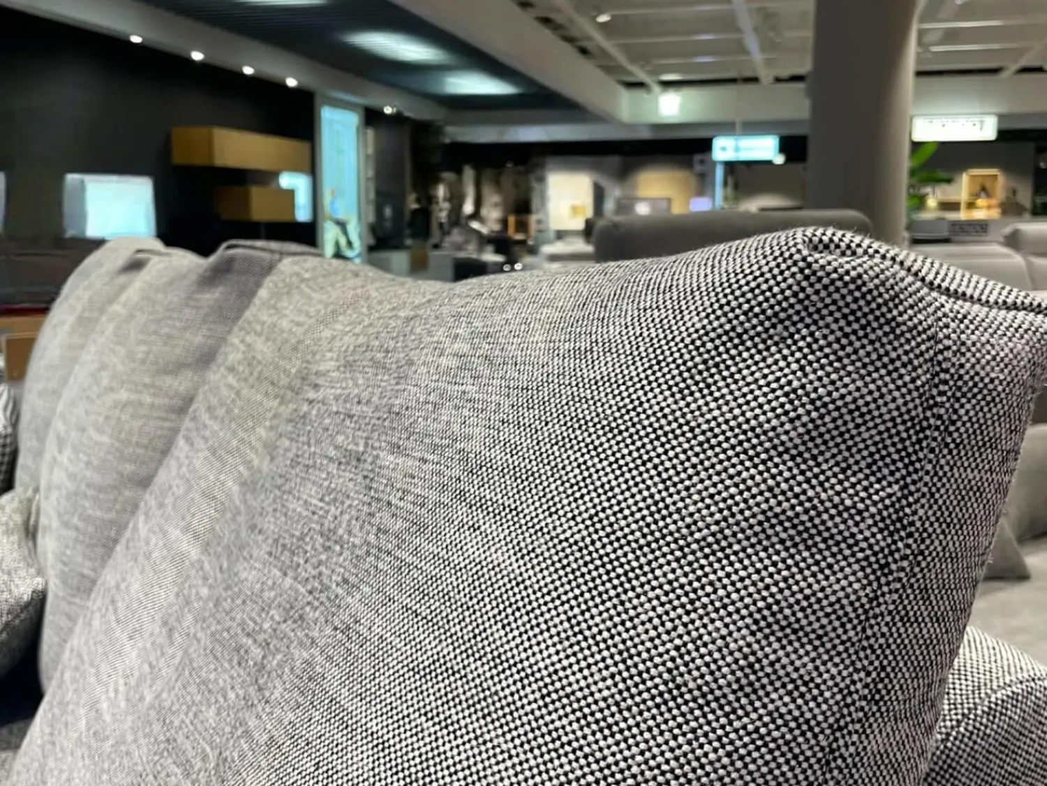 Rolf Benz Ecksofas|Ecksofa Nuvola Stoff 17 100 Dunkel Schwarz Weiß Gemustert Aluminiumgußfuß Lackiert RAL9017 Verkehrsschwarz Schwarz