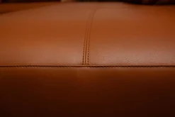 Walter Knoll Ecksofas|Ecksofa Prime Time Leder Elen Loam 126 Braun mit 3 Kissen und 1 Nackenrolle