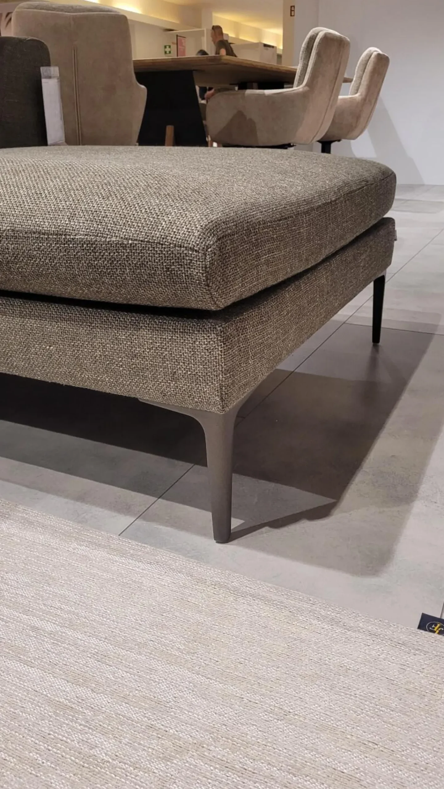 Jori Ecksofas|Ecksofa Tigra Landscape JR 2226 Stoff Siena C0006 Grau Grün Eckfuß Metall Schwarz Lackiert Mit Verstellbarer Armlehne