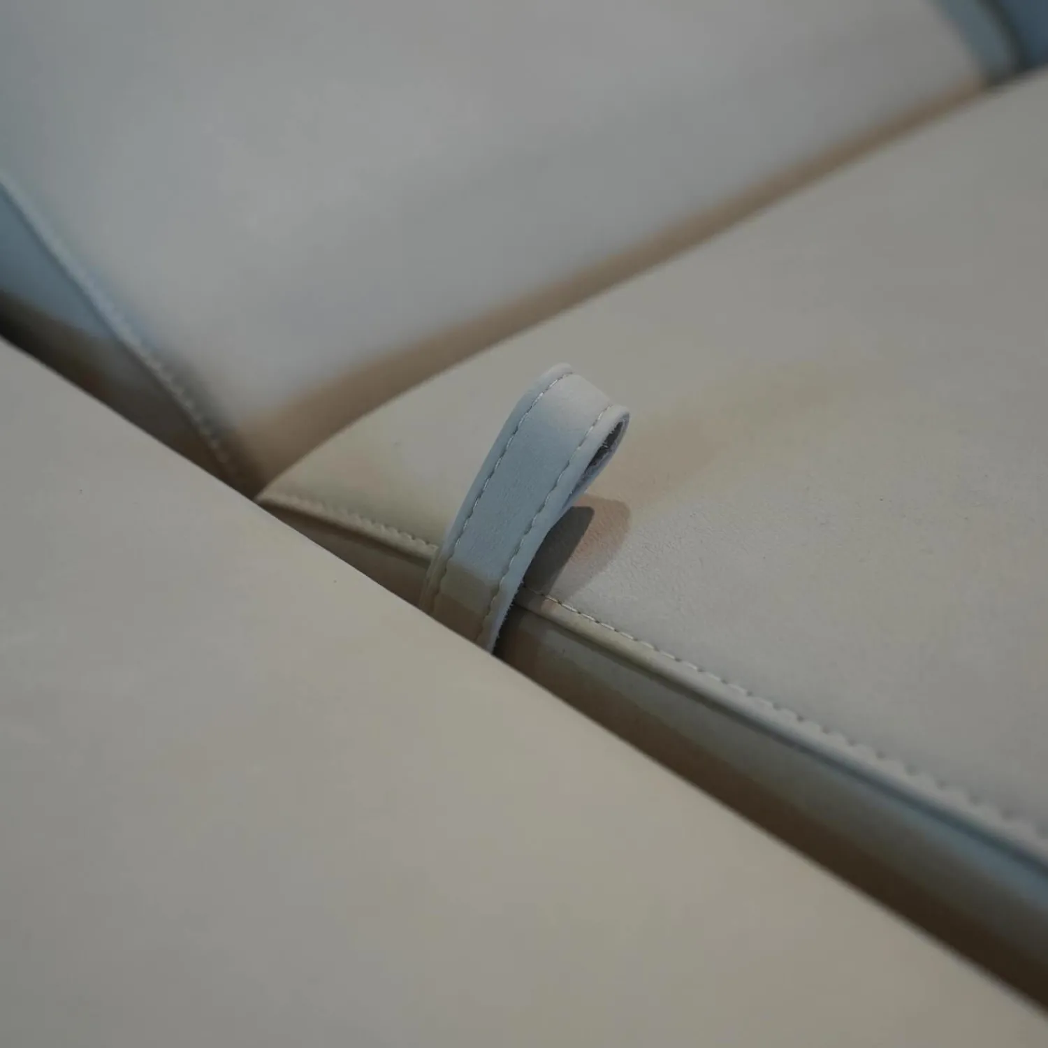 Brühl Ecksofas|Ecksofa Tomo Taron 5668 40 Grau Grün Metalluntergestell Schwarz Pulverbeschichtet Mit Hocker