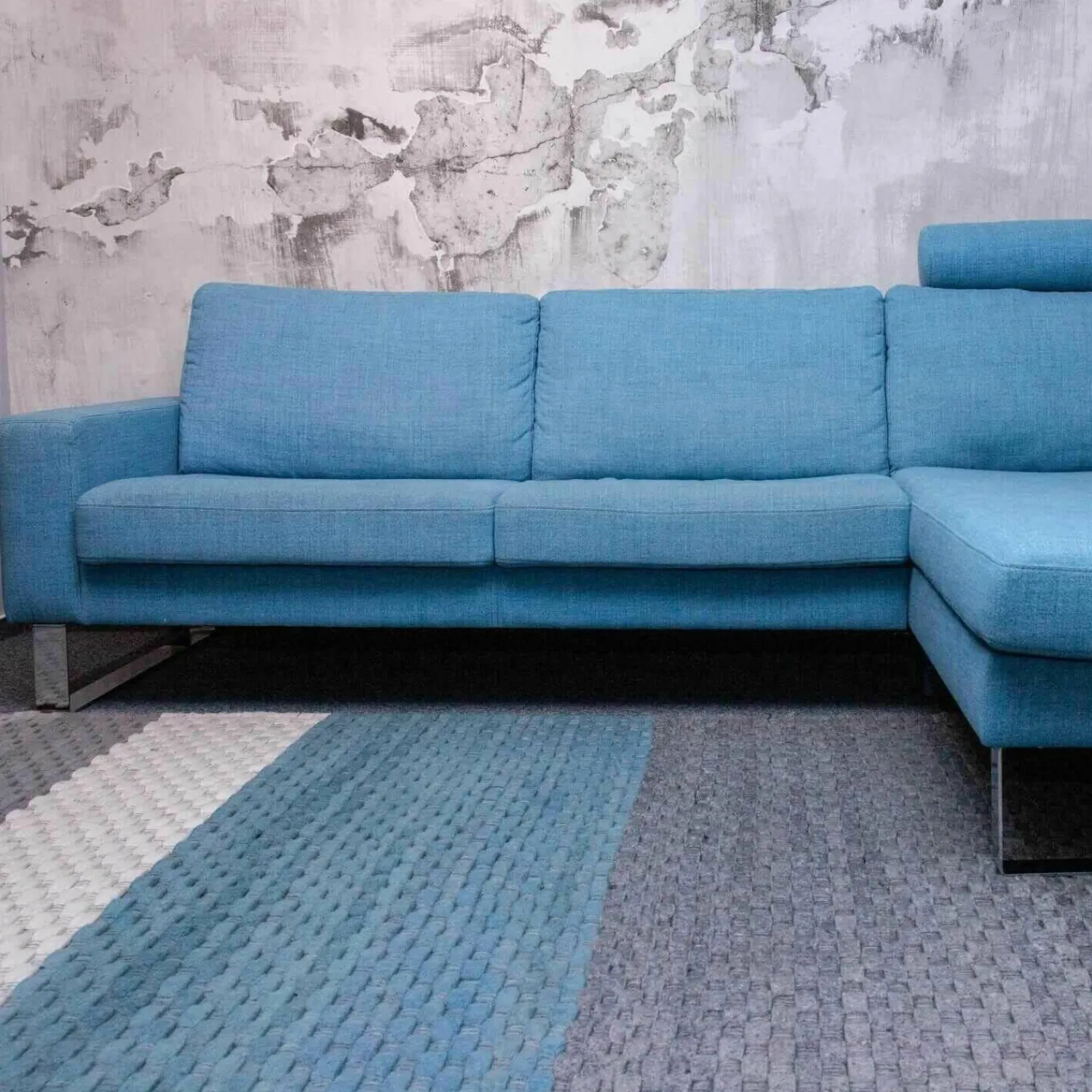 Nolte Ecksofas|Ecksofa Variant Stoff 14 Wollny HellblauFüße Chrom mit Kopfstütze