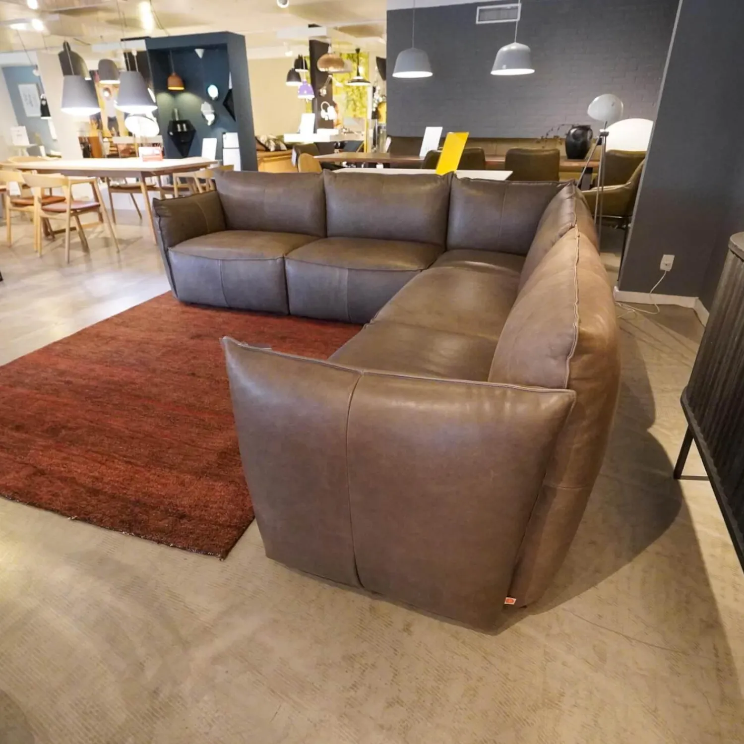 Jess Ecksofas|Ecksofa Vasa Rustikales Leder Dunkelbraun Beine Schwarz