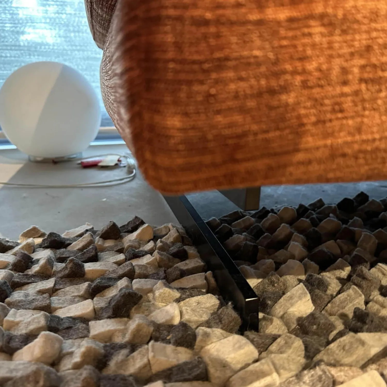 Violetta Ecksofas|Ecksofa Vita 14 Stoff Verotex Hawk 20 Canyon Kupfer Orange Kufe Schwarz Ohne Dekokissen