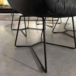 Contur Stuhlsets|4er Set Armlehnenstuhl Sevano Leder Miura 51 Anthrazit Gestell Metall Schwarz Pulverbeschichtet