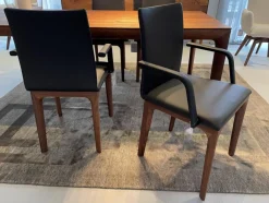 Scholtissek Stuhlsets|4er Set Armlehnstuhl Fira Leder Genua Schwarz Gestell Nussbaum Massiv Natur Geölt