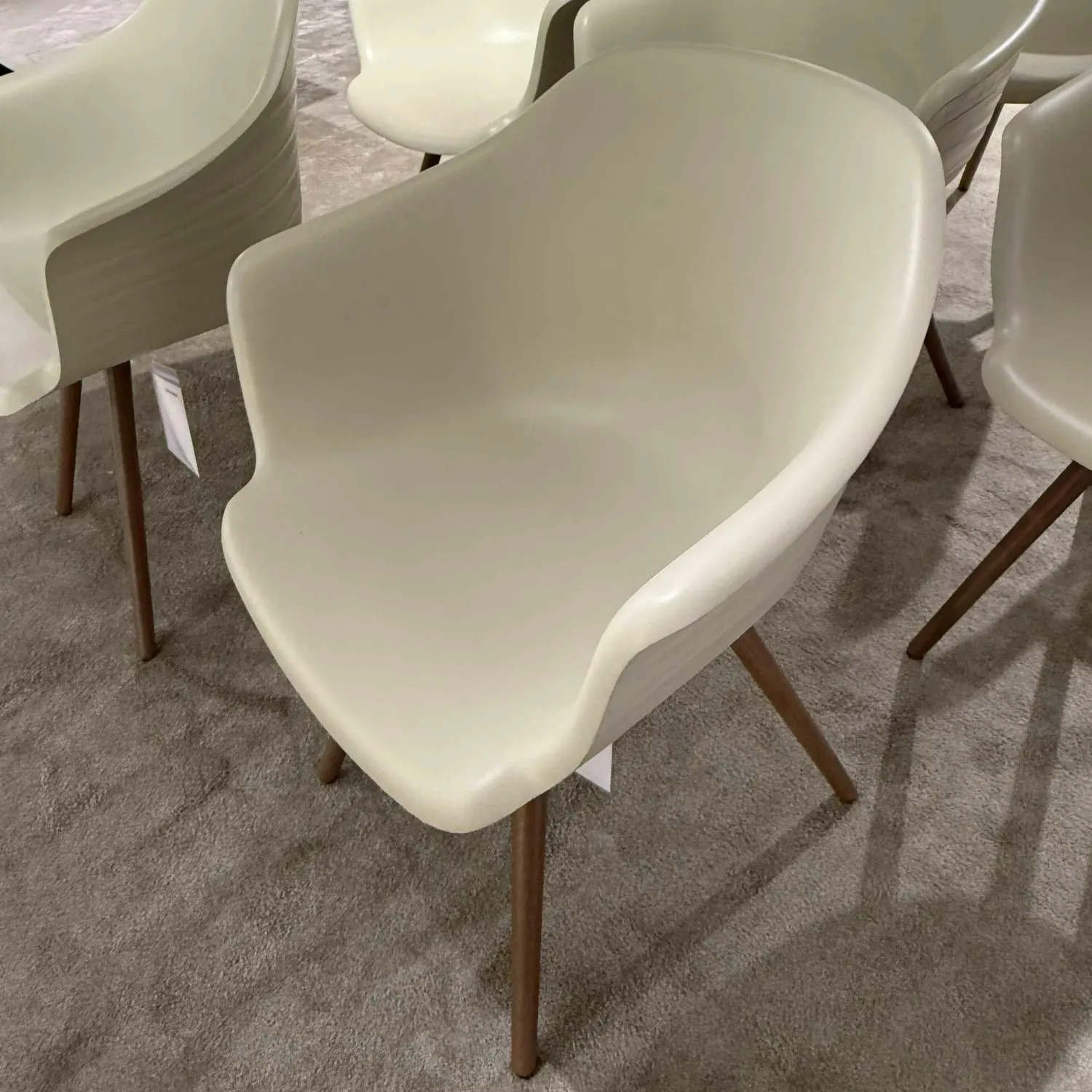 Cattelan Italia Stuhlsets|8er Set Armlehnstuhl Indy Schale Polyurethan Lino Beige Gestell Buche Gebeizt