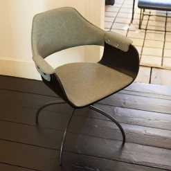 BD Barcelona Stuhlsets|2er Set Armlehnstuhl Showtime Mit Armauflage Sitzschale Schwarz Lackiert Matt Sitz Medley Y03 Grau Gestell Matt Schwarz Drehbar