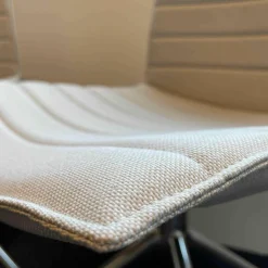 Arper Stuhlsets|2er Set Catifa 46 Stuhl Stoff Field 2 Farbe FI00123 Beige mit Drehbarem Sternfuß