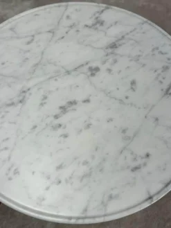 Cassina Couchtische|2er Set Couchtisch Sengu Low Table Amerikanischer Nussbaum Und Modell 9 Platte Marmor Carrara Weiß Gestell Anthrazit