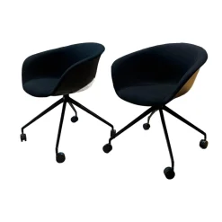 Arper Stuhlsets|2-er Set Drehsessel Duna 02 4217 Stoff Jet Fidvi Schwarz Schale Polypropylen Spinnenfuß Aluminium Lackiert