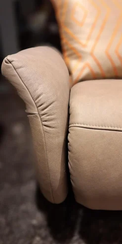 himolla Polstergruppen|2er Set Sofa 4151 Leder 27 Leonessa Desert Beige Metallkufe Anthrazit Mit Motorischer Wall Free Funktion Ohne Dekokissen