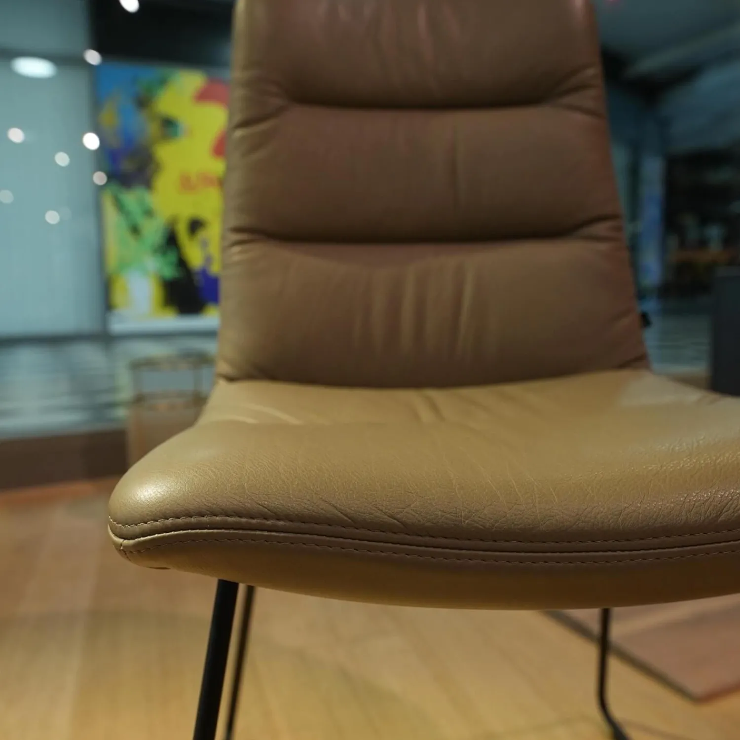 KFF Stuhlsets|2er Set Stuhl Arva Light Leder Sauvage Schlammgrau 8103 Braun Grau Drahtkufengestell Struktur Schwarz M02