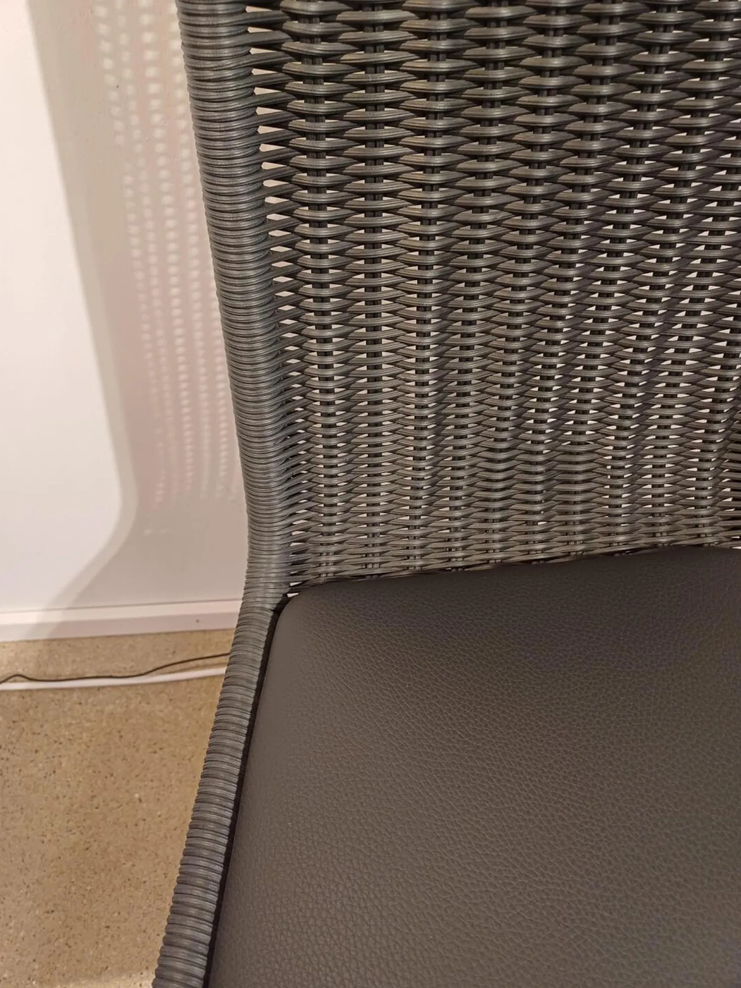 Tecta Stuhlsets|4er Set Stuhl B20i Bezug Leder 1 Anthrazit Geflecht Anthrazit Gestell Verchromt Mit Filzgleitern