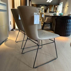 Draenert Stuhlsets|2er Set Stuhl Dexter 2057 Leder 3 Select 12 Schlamm Braun Grau Drahtgestell Schwarz Mit PVC Gleitern