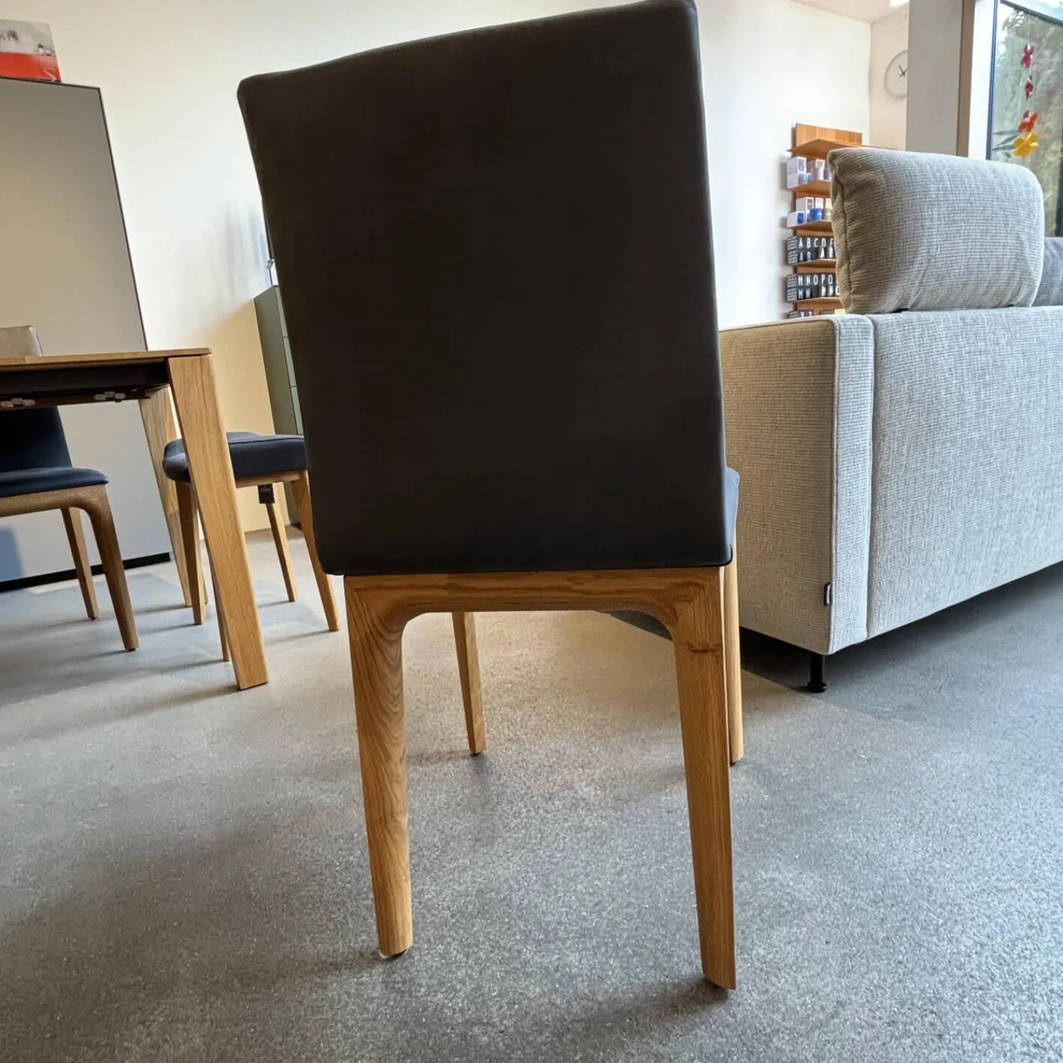 Scholtissek Stuhlsets|4er Set Stuhl Fira ll Anilinleder Novara Black Schwarz Gestell Eiche Natur Geölt