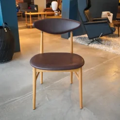 Gubi Stuhlsets|6er Set Stuhl Gent Leder Kastanienbraun Gestell Eiche Geölt