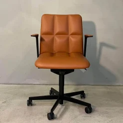 Walter Knoll Bürostühle|Stuhlsets|4er Set Stuhl Leadchair Management Leder Napoli Cognac Braun Gestell Schwarz Matt Pulverbeschichtet Füße Rollen Schwarz