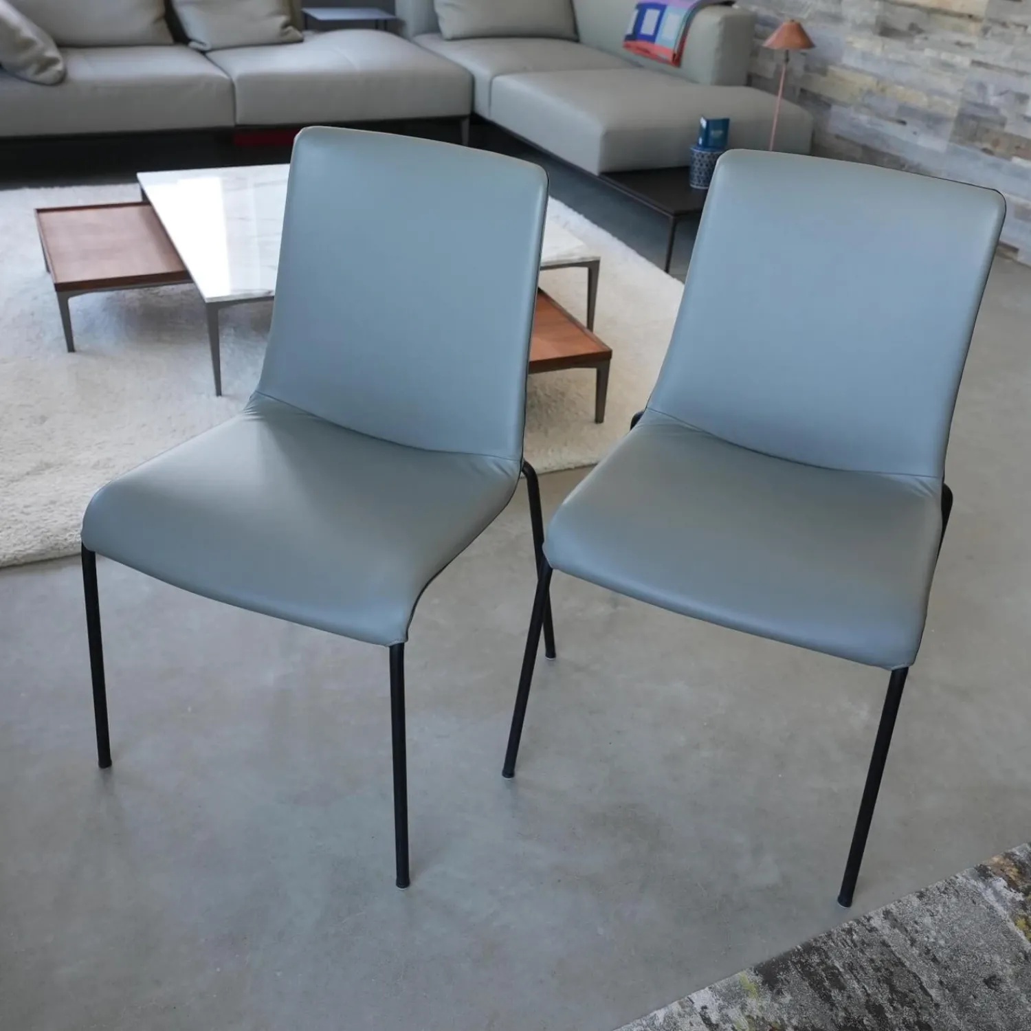 Walter Knoll Stuhlsets|2er Set Stuhl Liz 1302 Leder Congress 1440 Marram Grau Bise Schwarz 4 Bein Untergestell Matt Pulverbeschichtet Schwarz