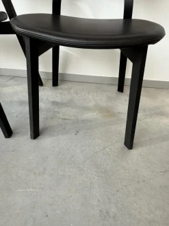 Zeitraum Stuhlsets|4er Set Stuhl Nonoto Comfort Bezug Leder Reinhardt Jepard Black Schwarz Gestell Eiche Gebeizt Graphite Schwarz