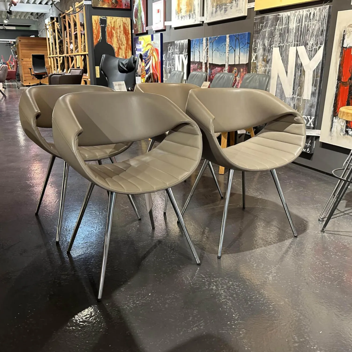 Dauphin Home Stuhlsets|4-er Set Stuhl Perillo Leder Royal Reed Vierfußgestell Aluminium