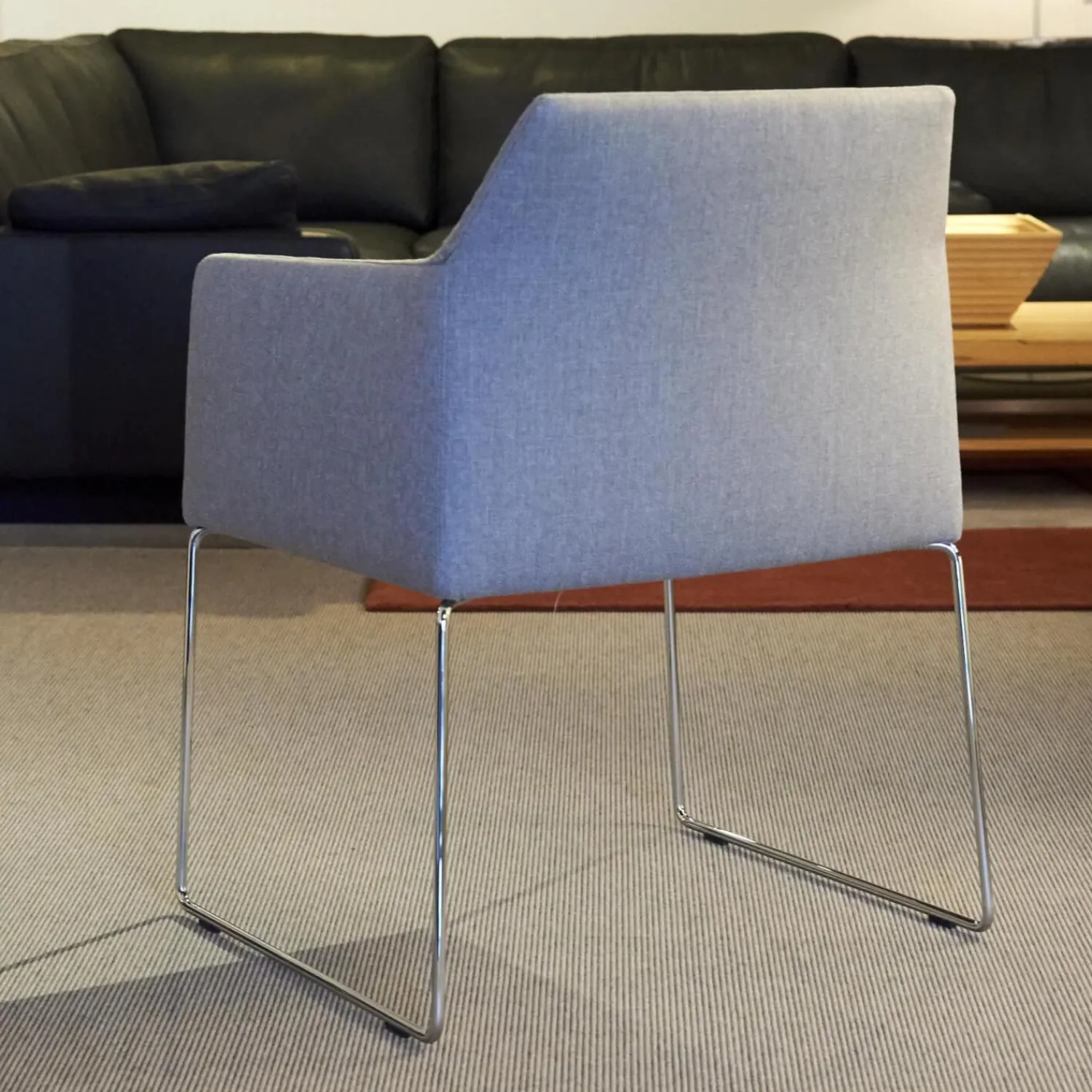 Violetta Stuhlsets|4er Set Stuhl Trient Stoff 10 113 London Dess Milchkaffe Grau Weiß Gestell Chrom Glanz