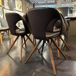Tonon Stuhlsets|4-er Set Stuhl UP Leder Tender 602 Braun Holzfüße Nussbaum Geölt