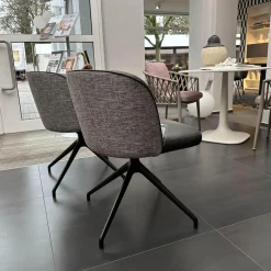 KFF Stuhlsets|2er Set Stuhl V2 Gaia LNE 10109 STV2 Bezug Innen Leder Sauvage Anthrazit 8102 Grau Außen Sonderbezug Hellgrau Gestell 4 Fuß Stern SL Struktur M02 Schwarz Mit Kunststoffgleitern