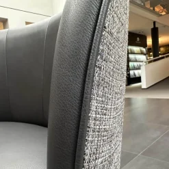 KFF Stuhlsets|2er Set Stuhl V2 Gaia LNE 10109 STV2 Bezug Innen Leder Sauvage Anthrazit 8102 Grau Außen Sonderbezug Hellgrau Gestell 4 Fuß Stern SL Struktur M02 Schwarz Mit Kunststoffgleitern