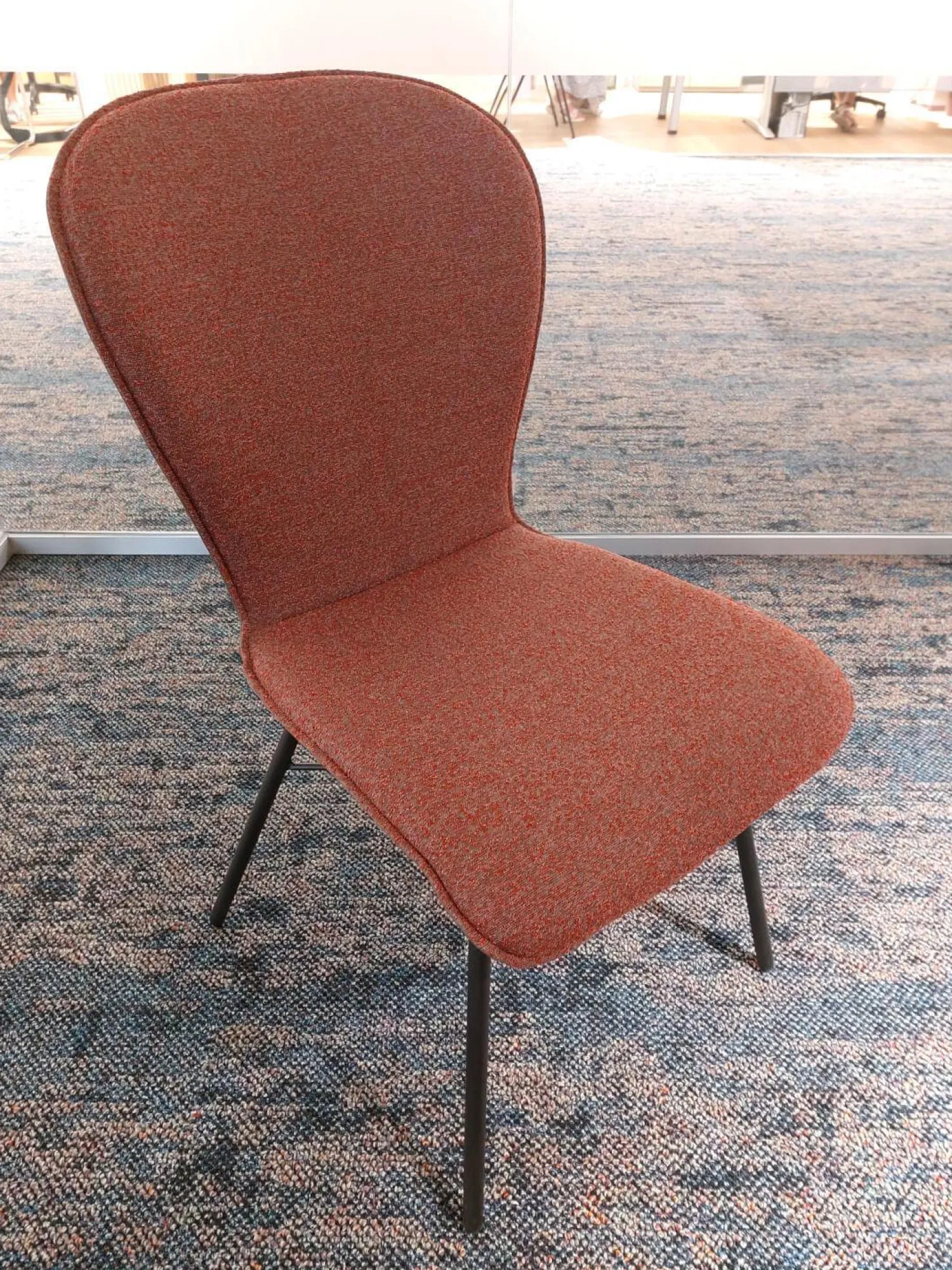 Bert Plantagie Stuhlsets|6er Set Stuhlgruppe Blake Four Innen Stoff Shock SHO300 Bordeaux Rot Außen Leder Tendens LD1400 Lava Grau Braun Gestell Metall Pulverbeschichtet Anthrazit