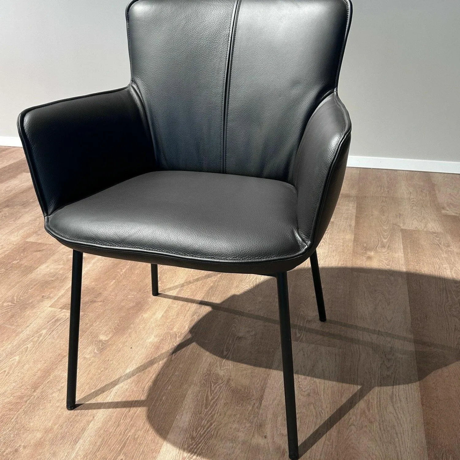 Rolf Benz Stuhlsets|4er Set Stuhlsessel 655 Leder 40 300 Dunkelbraun Gestell Stahl Verkehrsschwarz Mit Kunststoffgleitern