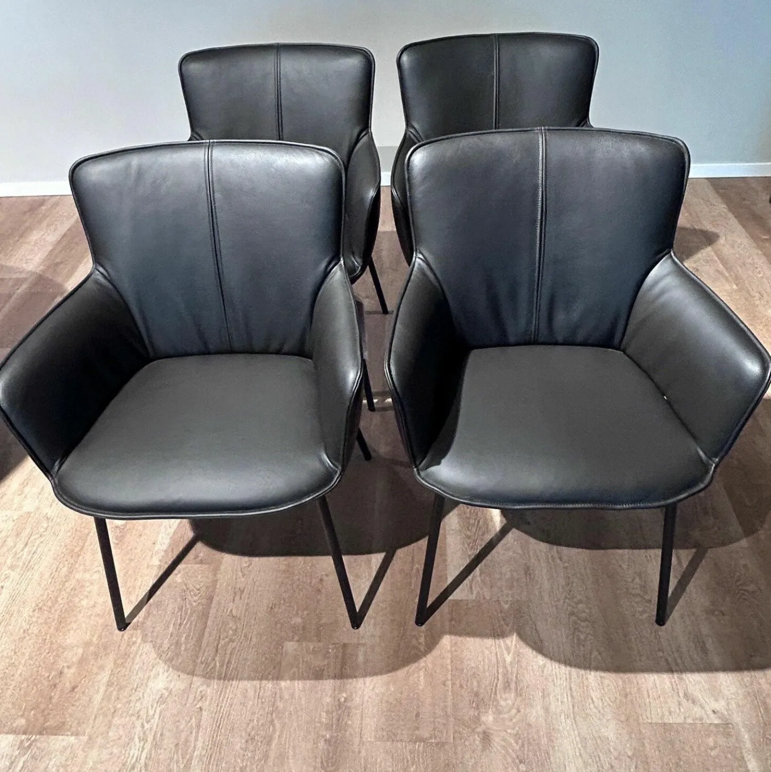 Rolf Benz Stuhlsets|4er Set Stuhlsessel 655 Leder 40 300 Dunkelbraun Gestell Stahl Verkehrsschwarz Mit Kunststoffgleitern