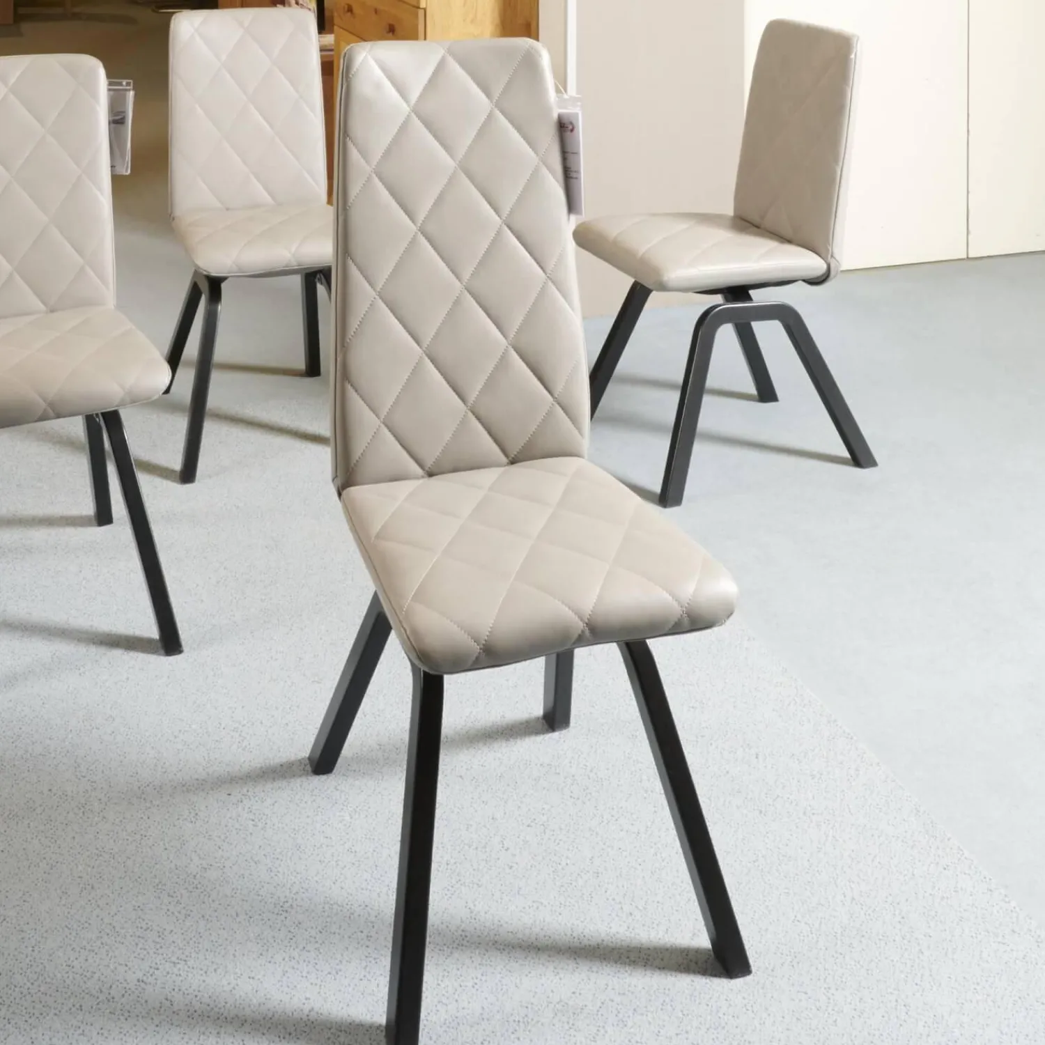 Stressless Stuhlsets|6-er Stuhlgruppe Mango Leder Paloma Silver Grey Gestell Schwarz 36 Buche Gebeizt Und Lackiert Mit Balance Adapt
