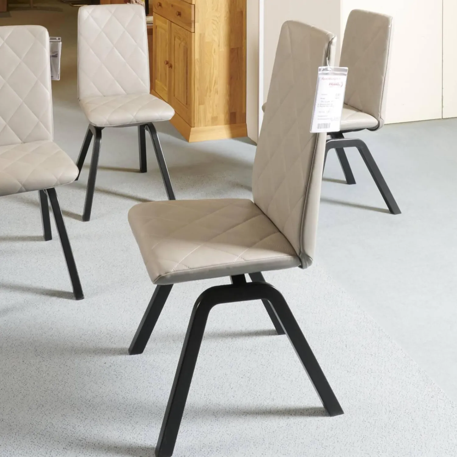 Stressless Stuhlsets|6-er Stuhlgruppe Mango Leder Paloma Silver Grey Gestell Schwarz 36 Buche Gebeizt Und Lackiert Mit Balance Adapt