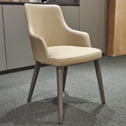 San Giacomo Stuhlsets|2er-Set Armlehnstuhl Eva Bezug Kunstleder A Talpa Beige Gestell Eiche Grigio Grau