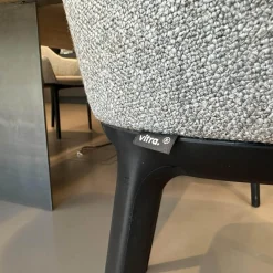 Vitra Stuhlsets|6er-Set Armlehnstuhl Softshell Stoff Savana 06 Siragrey Melange Grau Gestell Basic Dark Schwarz