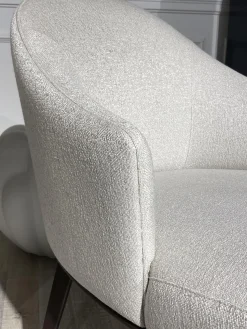 Rubelli Casa Stuhlsets|6er-Set Armlehnstuhl Virna Bezug Stoff Rubelli Fabthirty Bianco Creme Holzgestell Esche Gebeizt Moka Braun