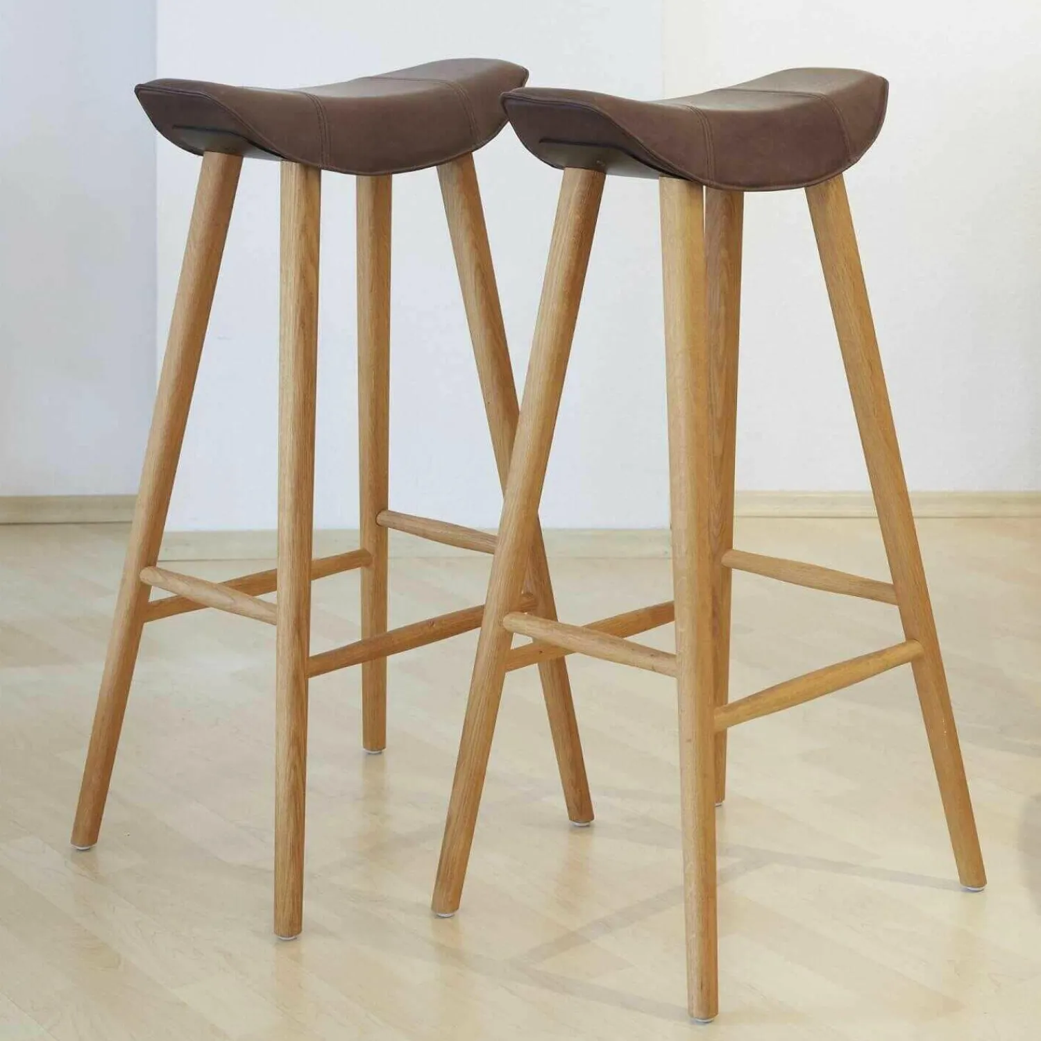 Freifrau Barhocker & Barstühle|2er-Set Barhocker Kya Basic Leder Oman Coffee 501