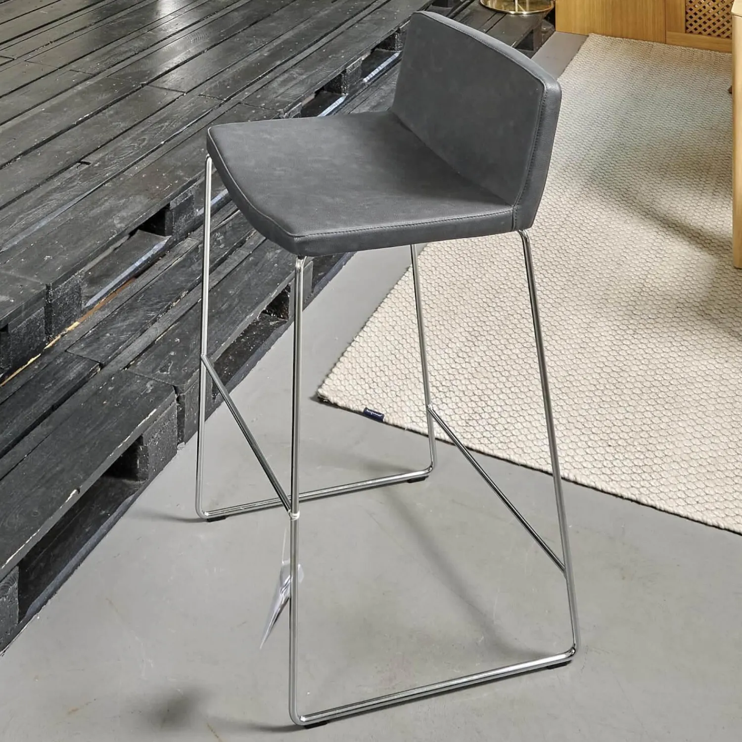 Tonon Barhocker & Barstühle|2er-Set Barhocker Wave Bezug Eco-Leder Schwarz Gestell Verchromt Inklusive Gleiter