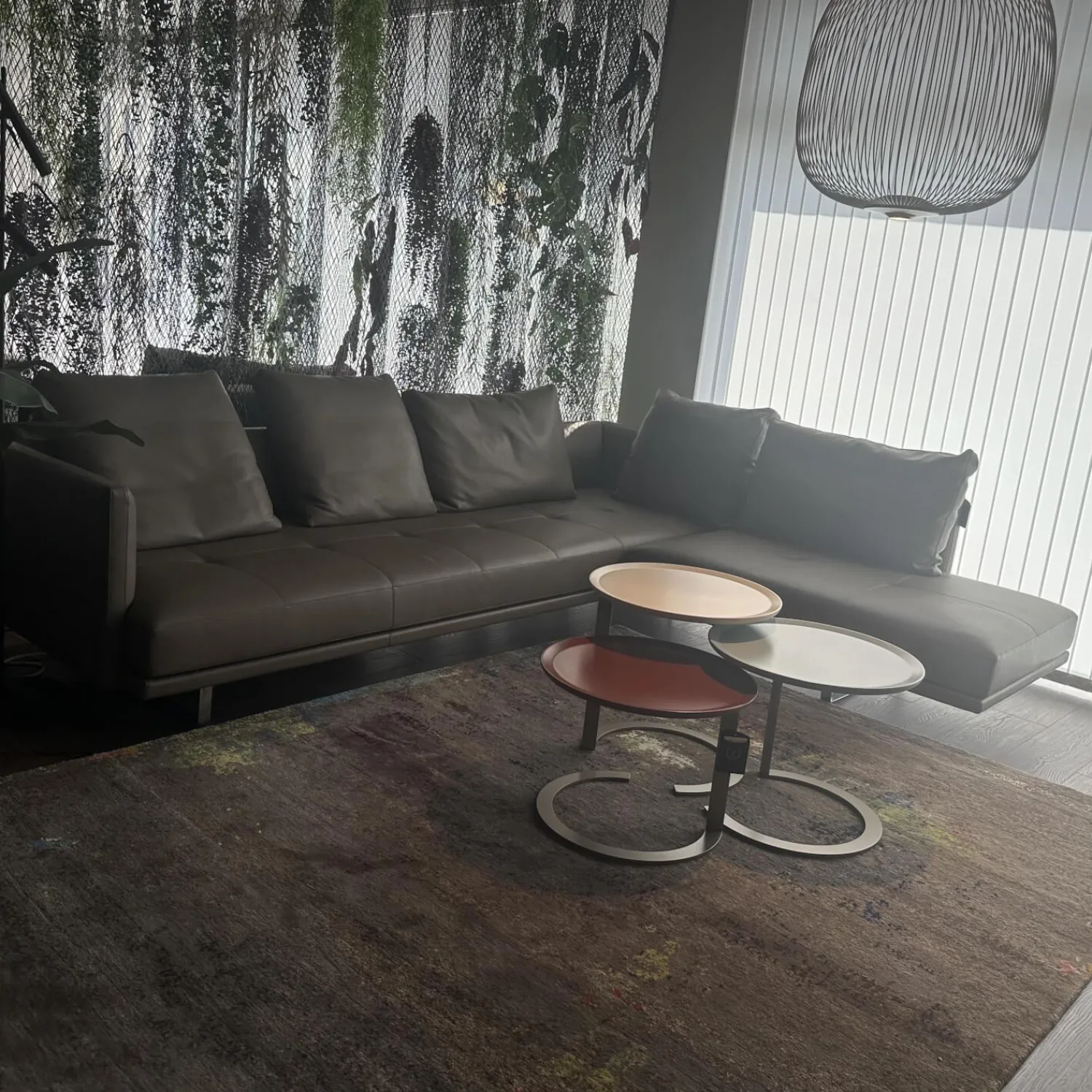 Christine Kröncke Beistelltische|3er-Set Beistelltisch Trio Platte Lack High Hell Beige Medium Ocean Grau Low Maroon Braun Rot Metallgestell Bronze Look Schwarz