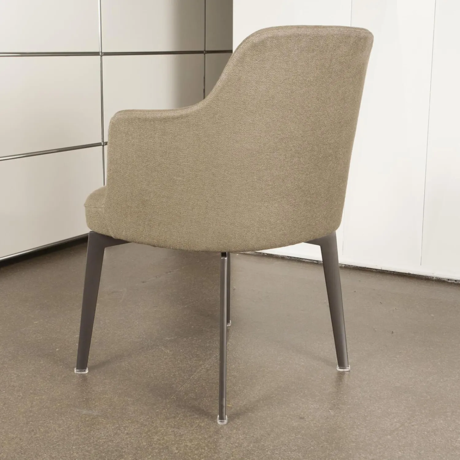 Flexform Stuhlsets|4er-Set Leda Stühle Stoffbezug Ernest 344 Beige mit Armlehnen